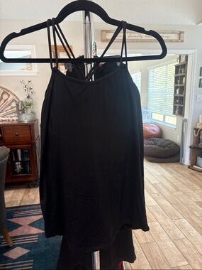 lululemon flow and go tank size 6